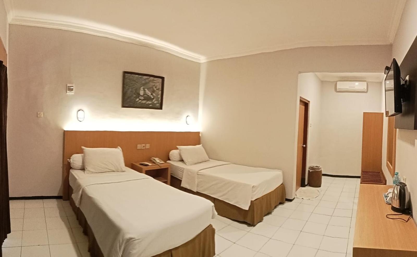 Votel Manyar Resort Banyuwangi Ketapang  ภายนอก รูปภาพ